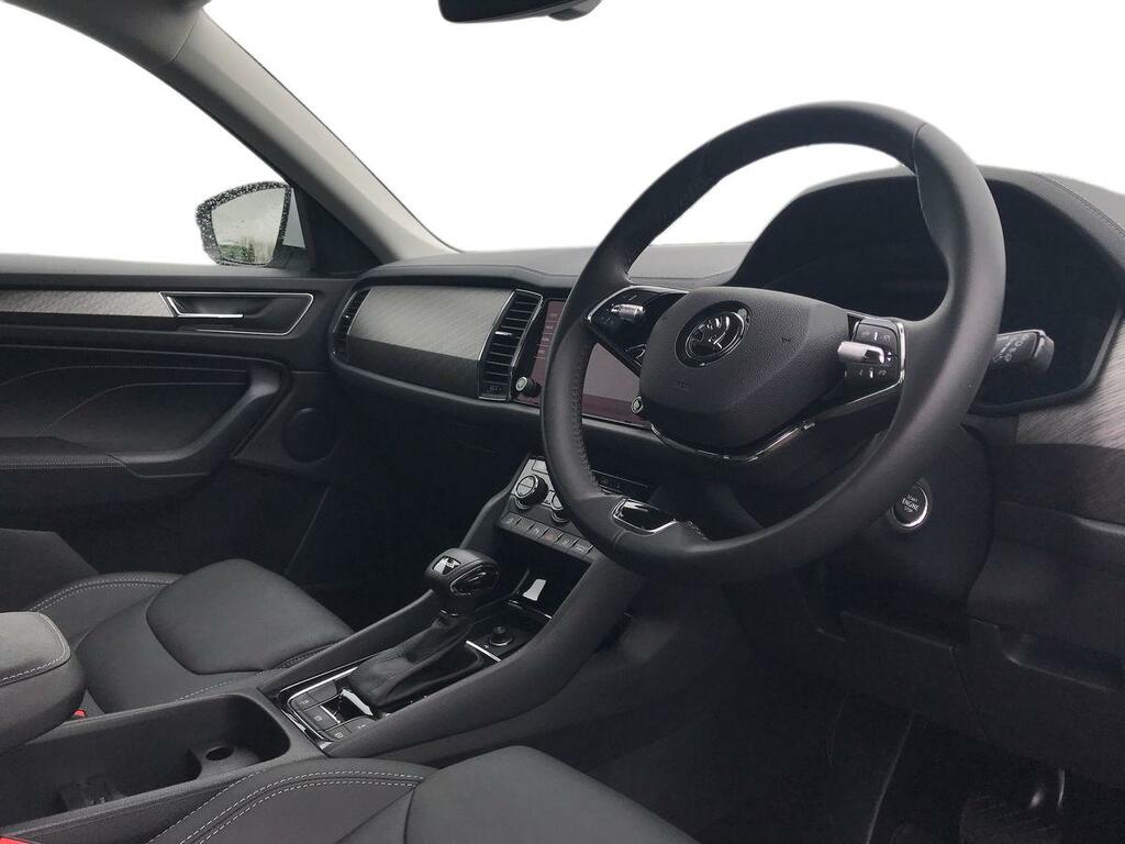 Skoda Kodiaq 1.5 Tsi Se L Executive Dsg 7 Seat White #3