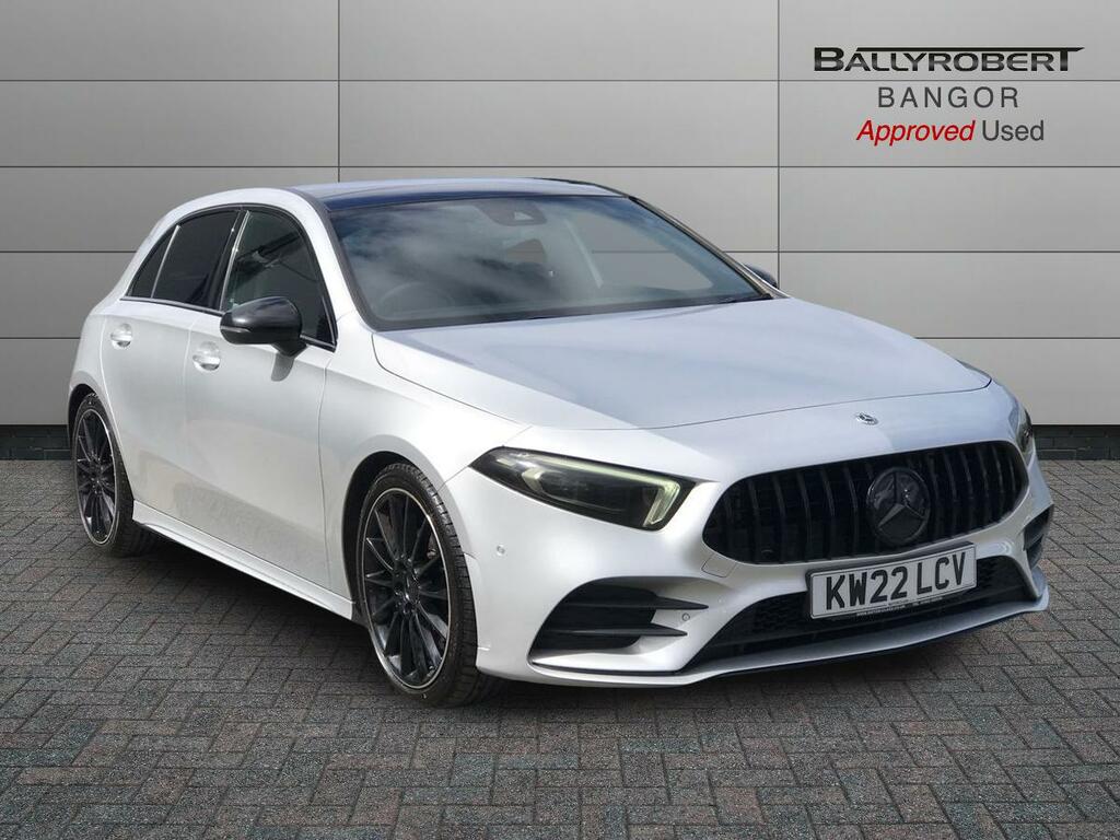 Mercedes-Benz A Class A180 Amg Line Premium Plus Night Edition Silver