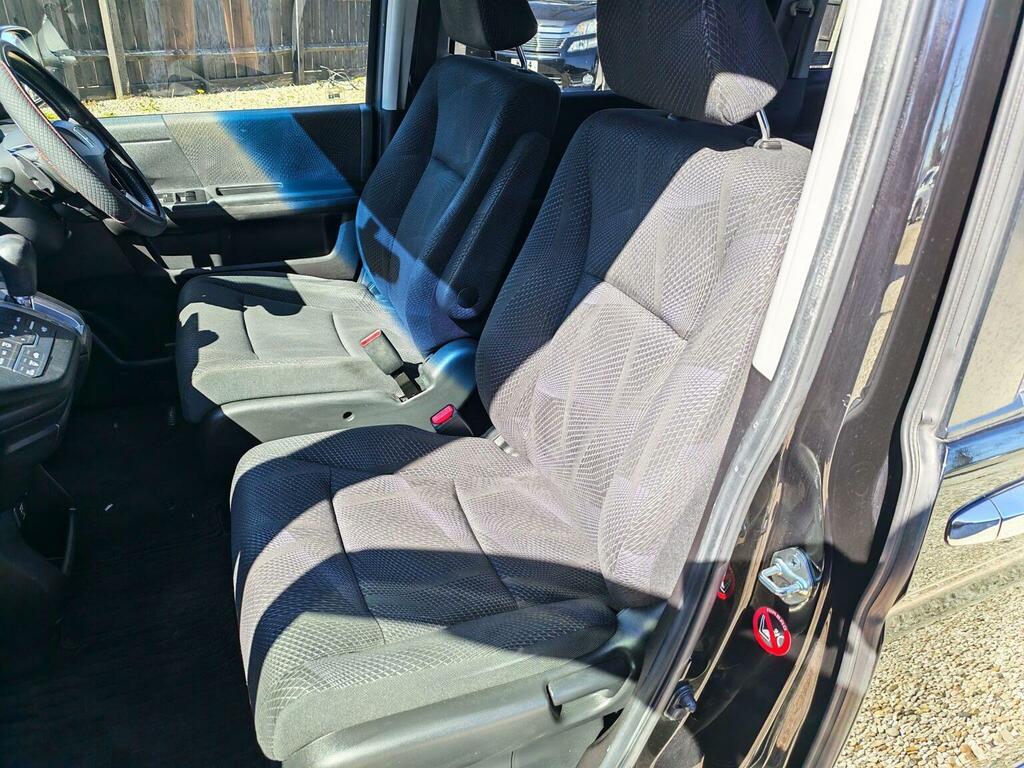 Honda StepWagon 2.0 Spada 8 Seats Appleandroid Carplay White #19