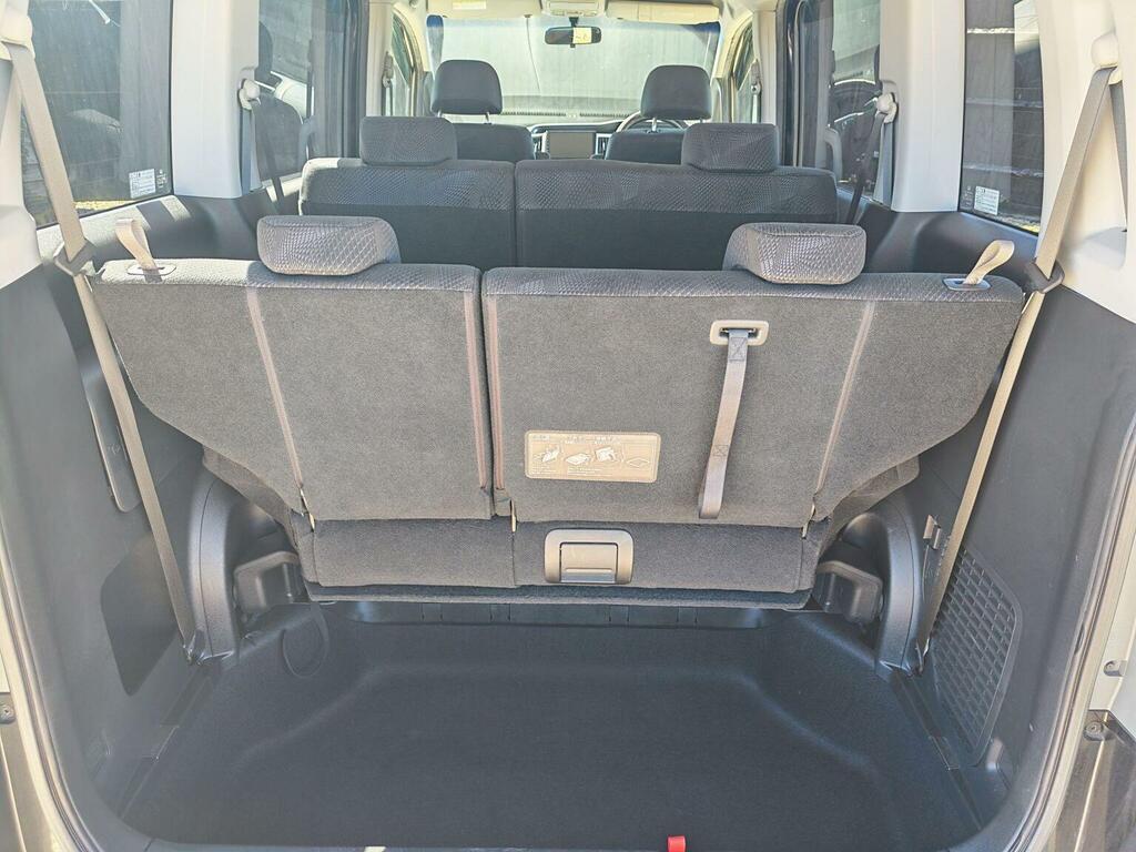 Honda StepWagon 2.0 Spada 8 Seats Appleandroid Carplay White #17
