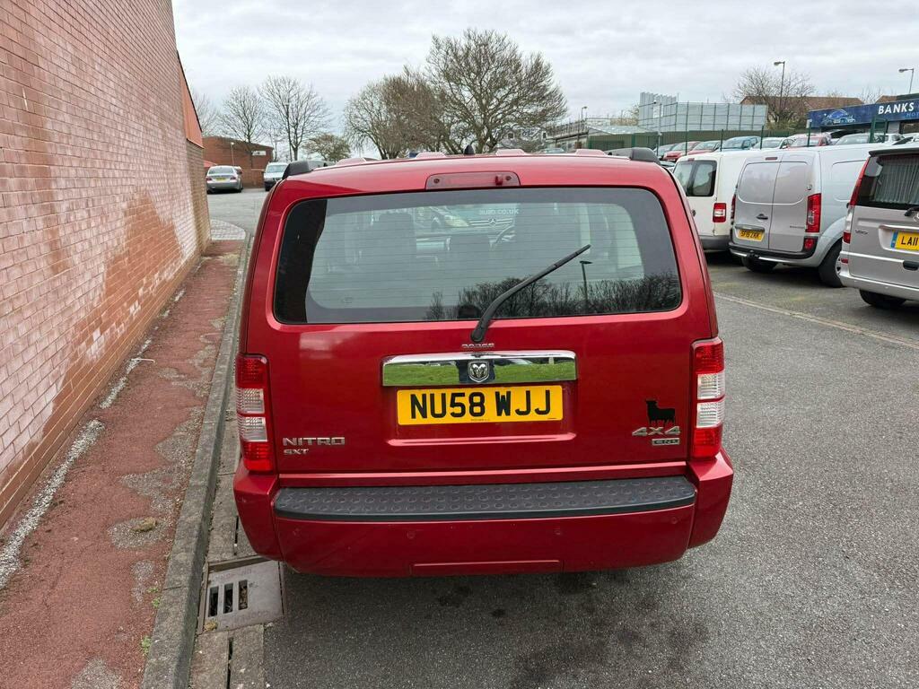 Dodge Nitro 2.8 Sxt Td 175 Bhp Black #5