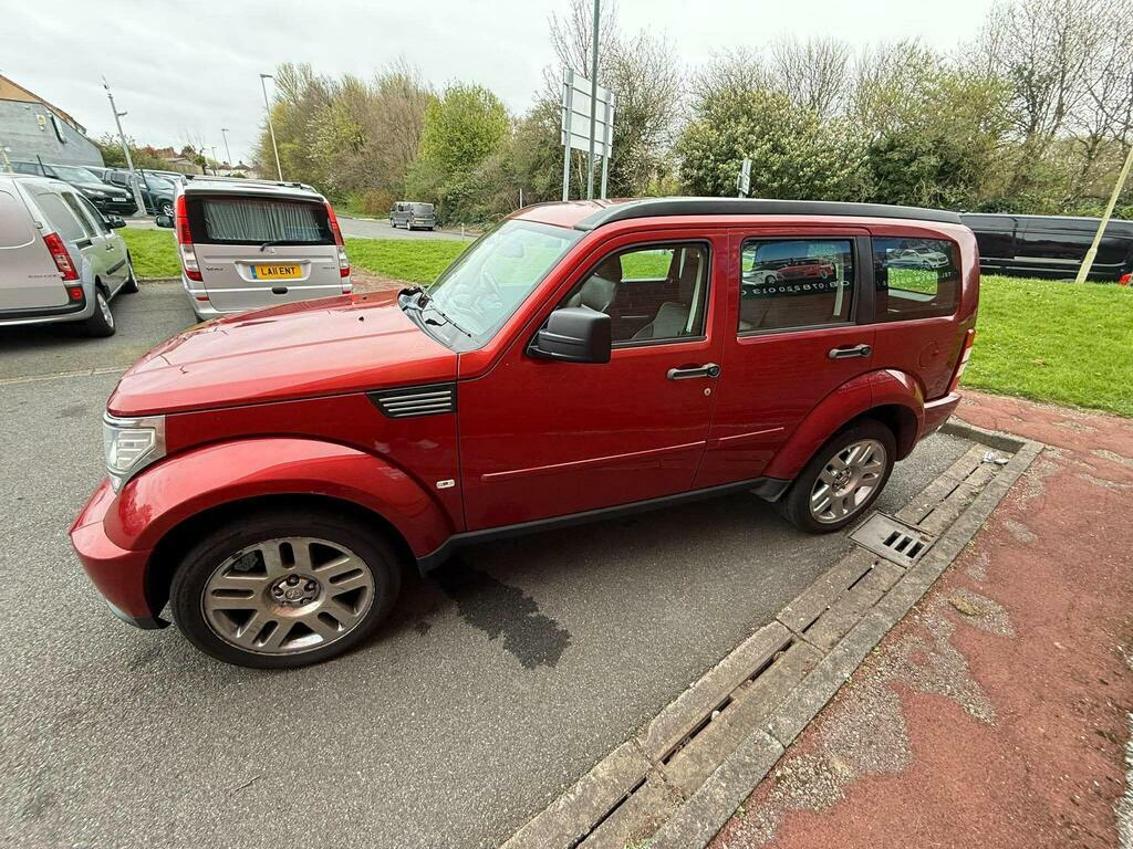 Dodge Nitro 2.8 Sxt Td 175 Bhp Black #8