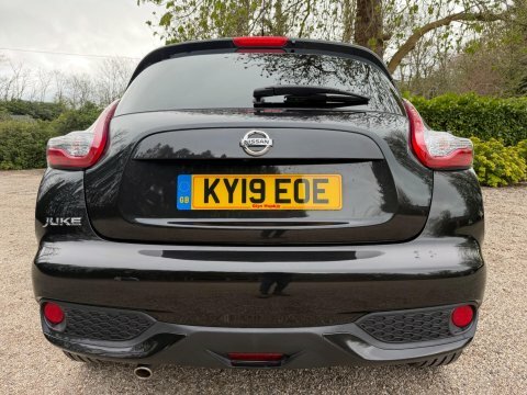 Nissan Juke 2019 19 1.6 Black #6