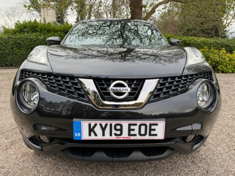 Nissan Juke 2019 19 1.6 Black #2
