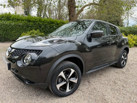 Nissan Juke 2019 19 1.6 Black #3