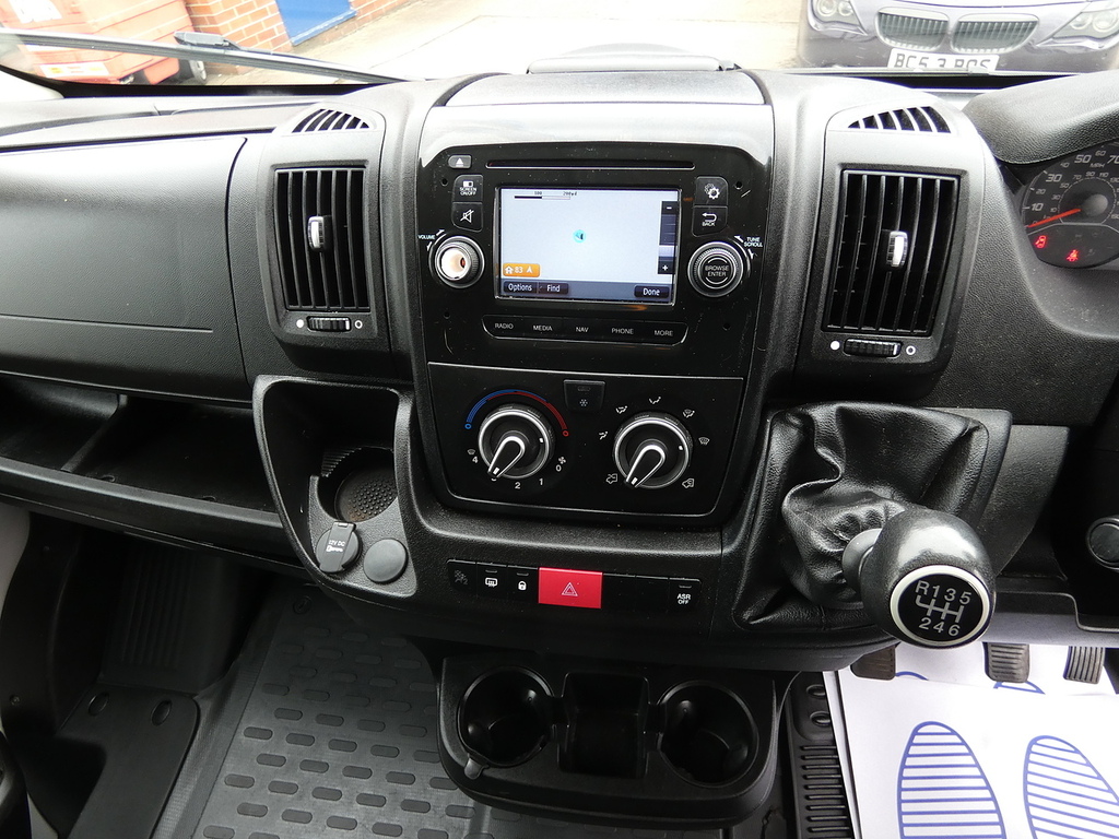 Peugeot Boxer 2.0 Bluehdi Euro 6 Professional L3h2 Lwb Ex Police KN68WPX White #5