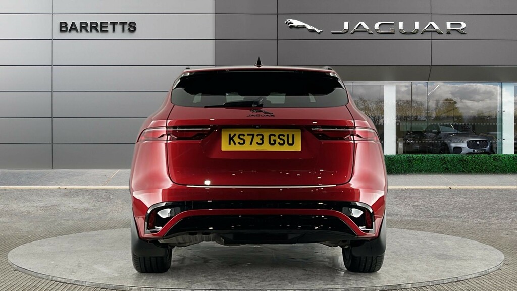 Jaguar F-Pace 2.0 D200 Mhev R-dynamic Se Black Suv Au Red #6