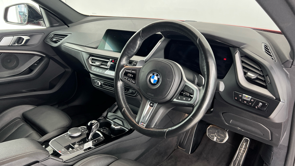 BMW 2 Series 2.0 M235i Saloon Xdrive Euro 6 S GF22FXK Red #6
