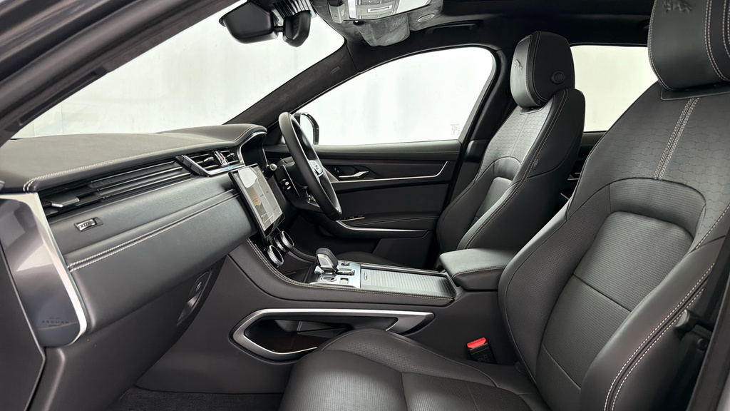 Jaguar F-Pace 2.0 D200 Mhev R-dynamic Hse Black 90Th Anniversary KS74VMZ Grey #3