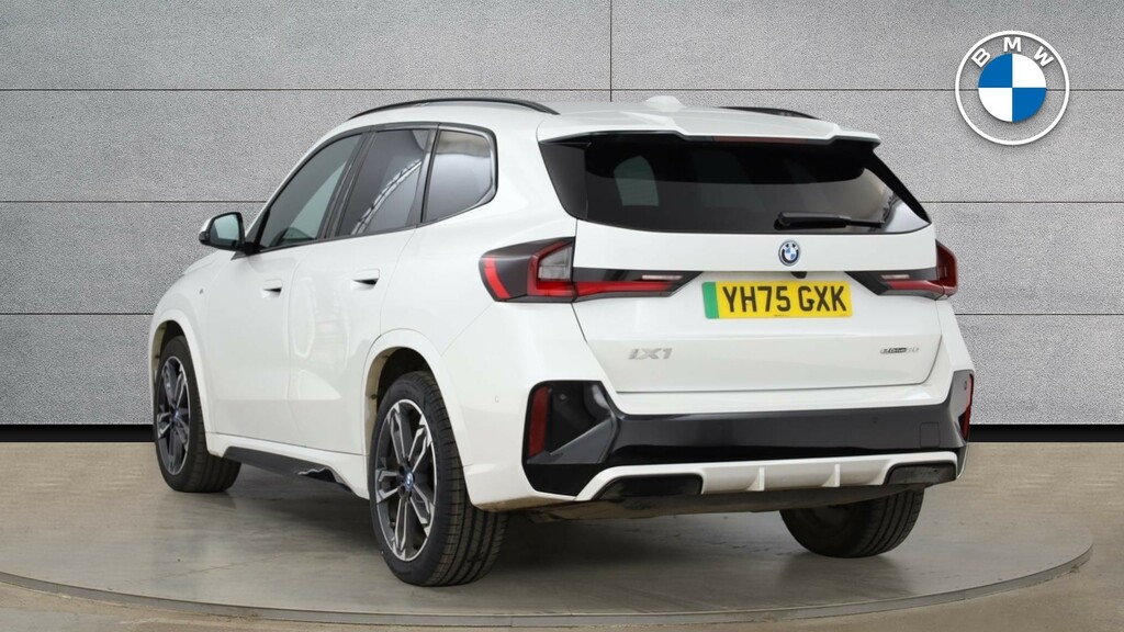 BMW iX1 20 66.5Kwh M Sport Suv Edrive 1 YH75GXK White #2