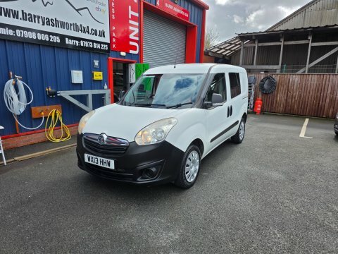 Vauxhall Combo 2300 L1h1 Cdti White
