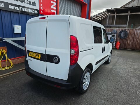 Vauxhall Combo 2300 L1h1 Cdti S White #8