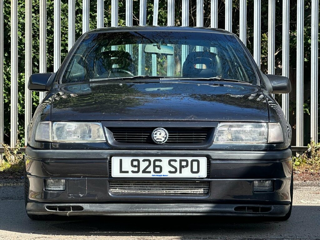 Vauxhall Cavalier 2.0I Sri Red #3