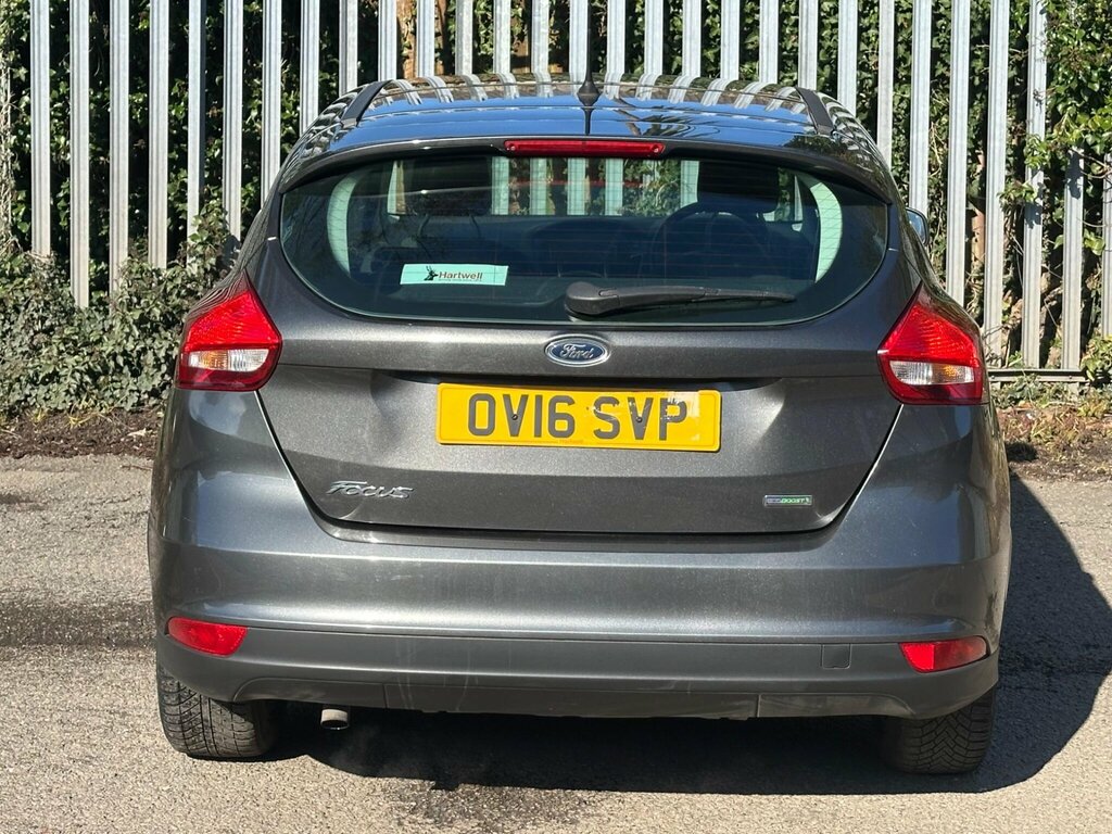 Ford Focus 1.0T Ecoboost Zetec Euro 6 Ss OV16SVP Grey #5