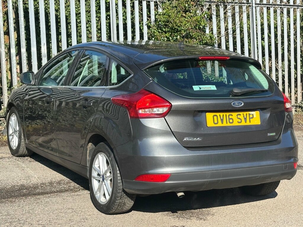 Ford Focus 1.0T Ecoboost Zetec Euro 6 Ss OV16SVP Grey #4