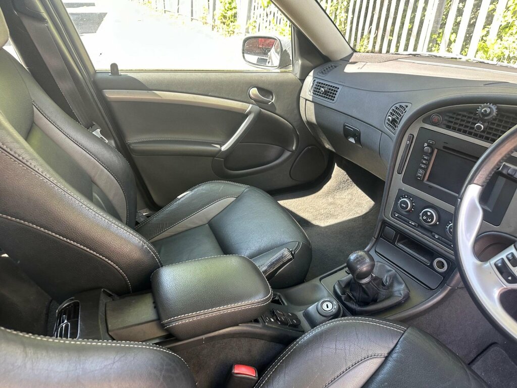 Saab 9-5 1.9 Tid Vector Sport Red #13