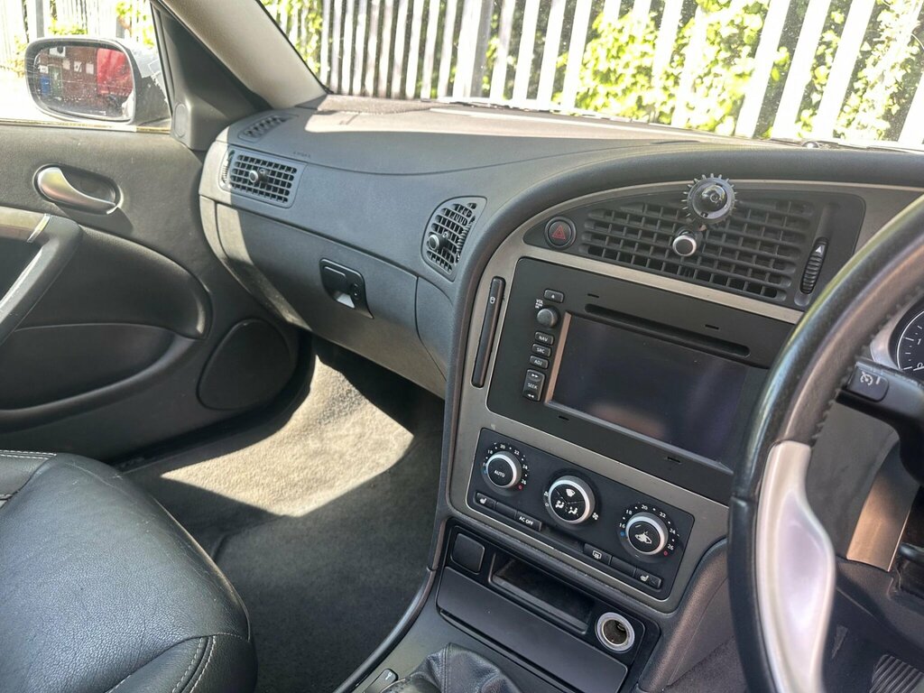 Saab 9-5 1.9 Tid Vector Sport Red #15