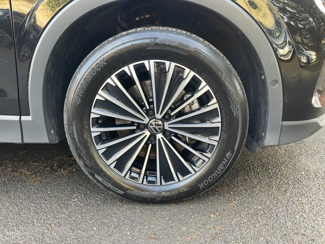 Volkswagen Tiguan Tsi Ehybrid 19.7Kwh Match GL25HJK Black #3