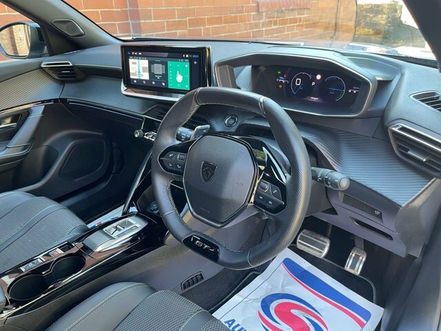 Peugeot 2008 Gt Suv KO74ZKJ Grey #2