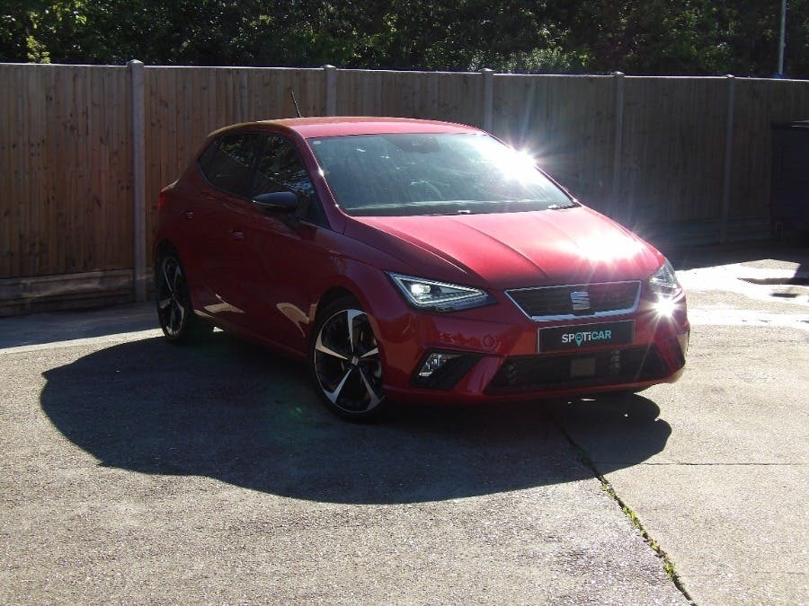 Seat Ibiza 1.0 Tsi Fr Sport Hatchback Ss Red