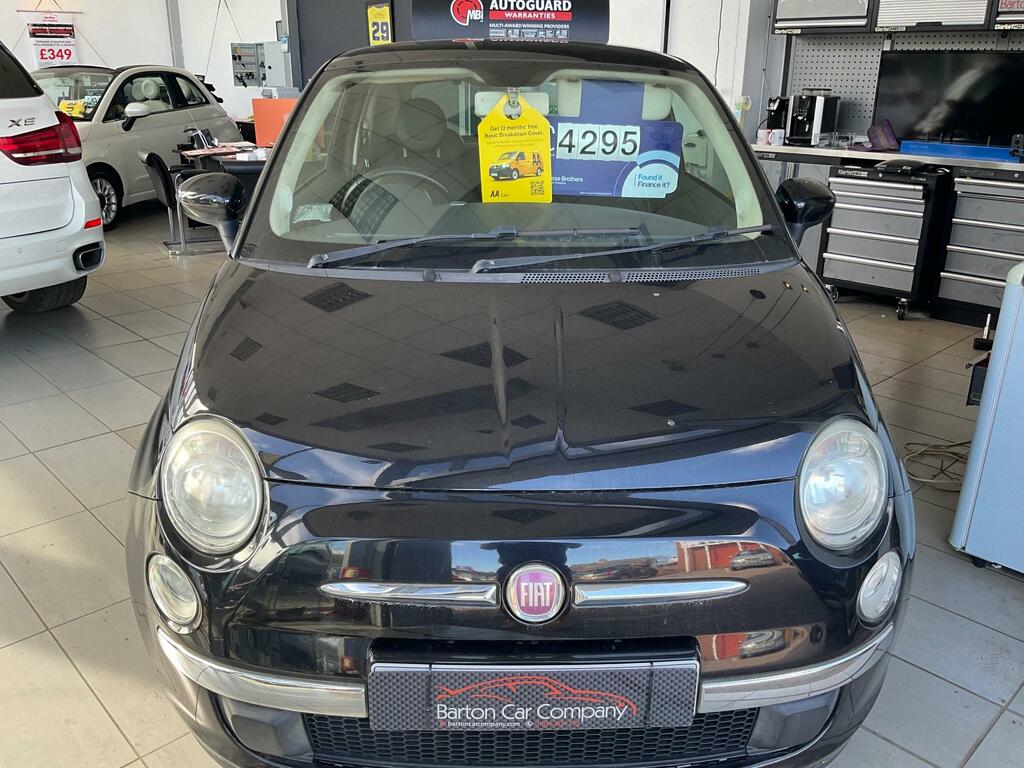 Fiat 500 Lounge Black #2
