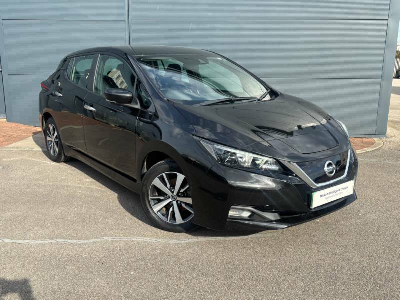 Nissan Leaf 110Kw Acenta 40Kwh 6.6Kw Charger - 2022 Black