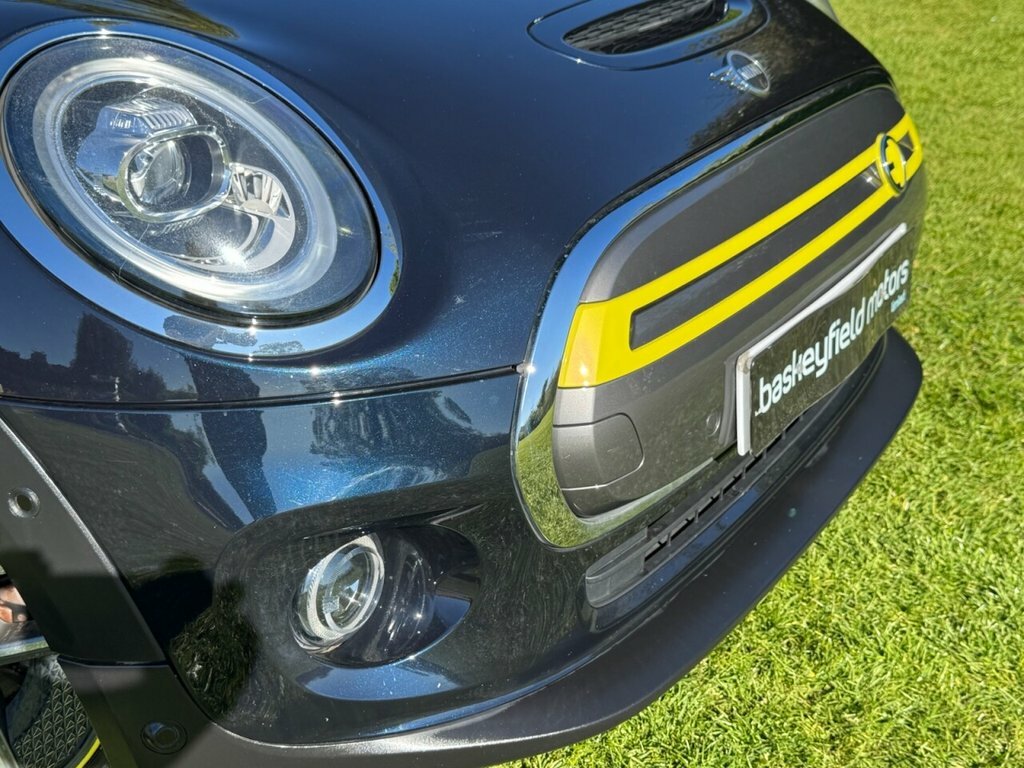 Mini Electric Hatchback MT20PPV Black #3