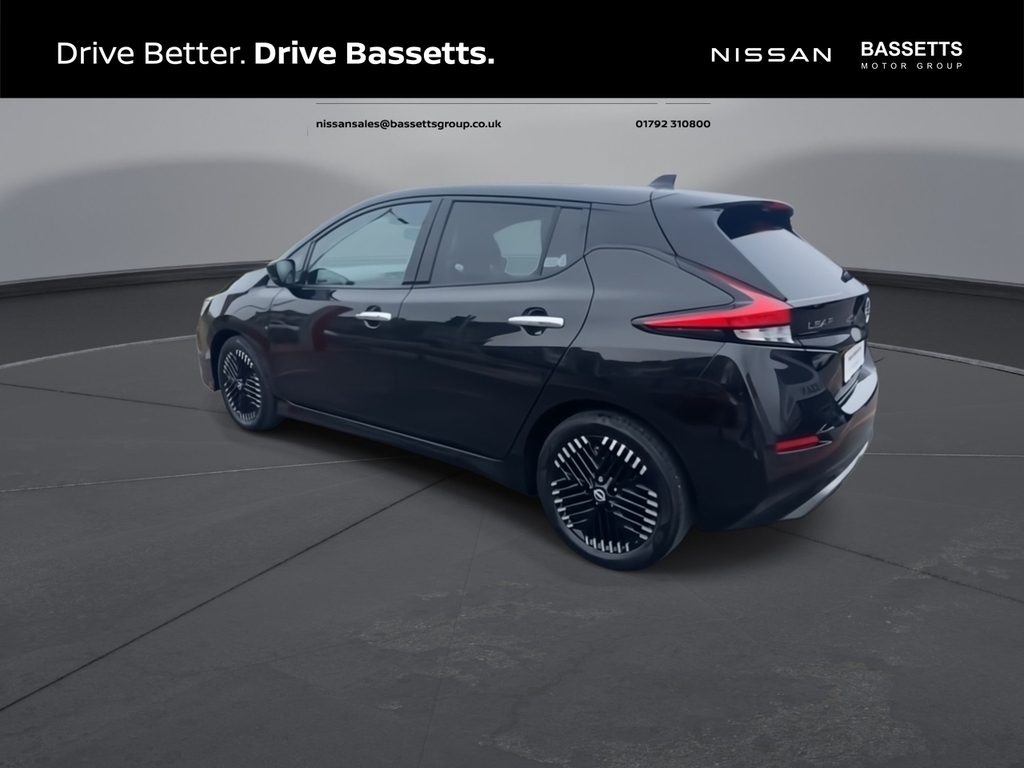 Nissan Leaf N-connecta LT23OTH Black #6