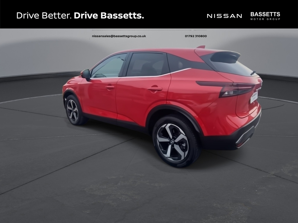 Nissan Qashqai Dig-t N-connecta DS72ZRG Red #6