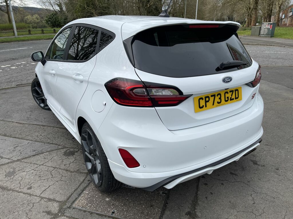 Ford Fiesta St-3 White #6