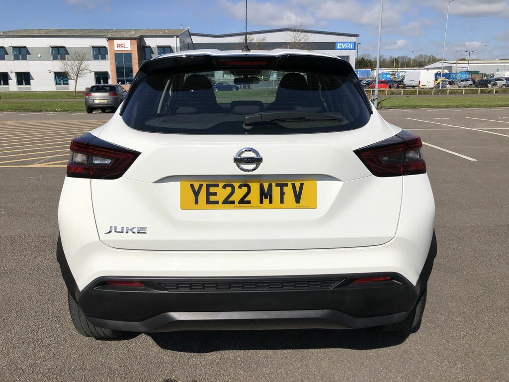 Nissan Juke Dig-t Visia YE22MTV White #6