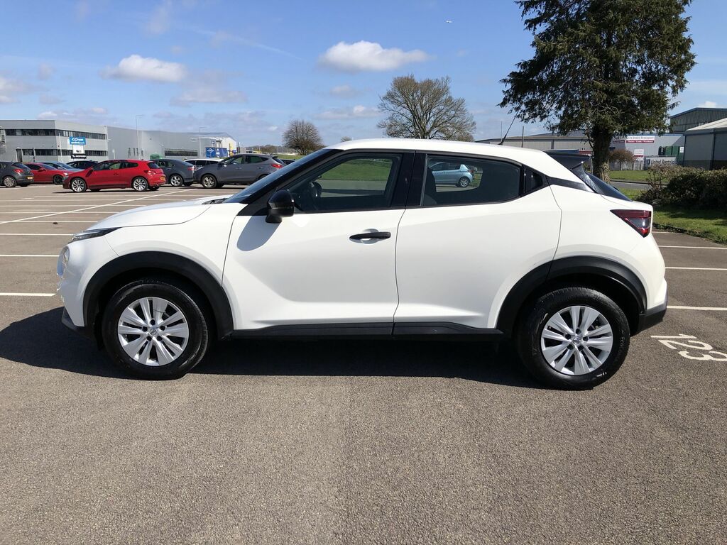 Nissan Juke Dig-t Visia YE22MTV White #4