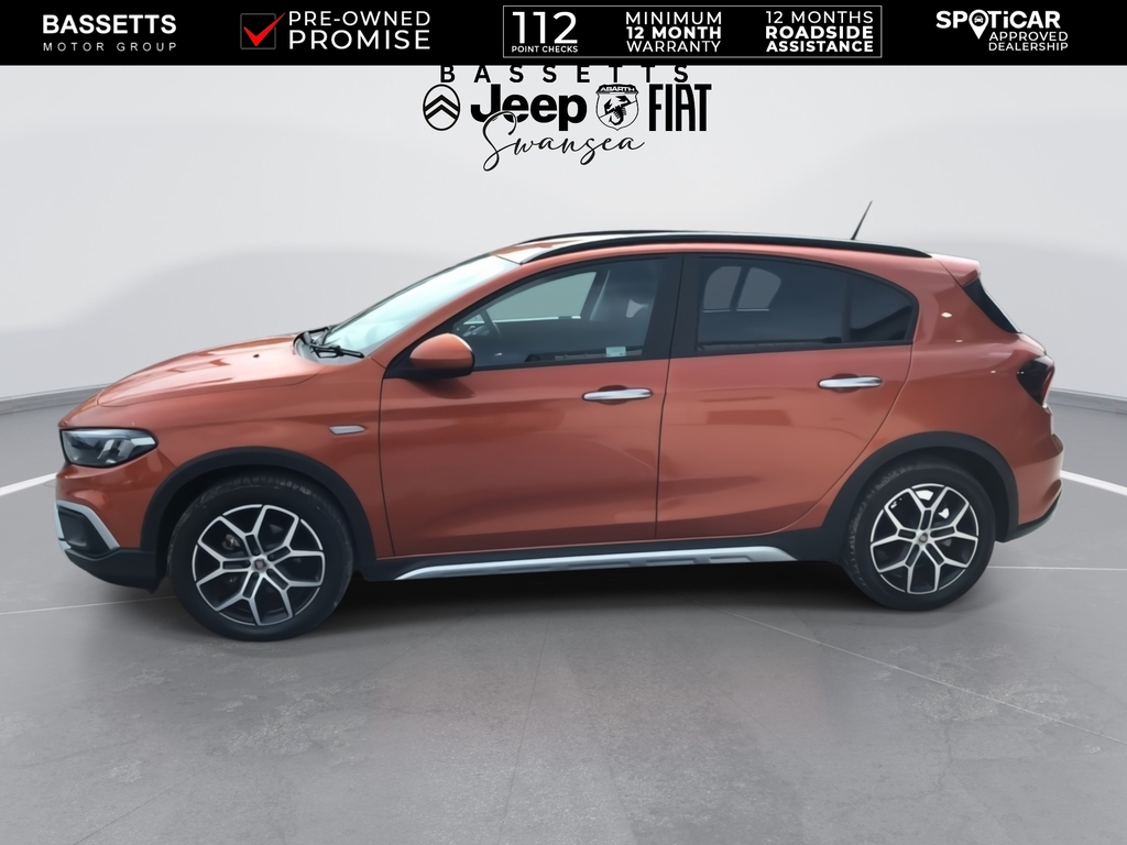 Fiat Tipo Cross CU73HJX Orange #5