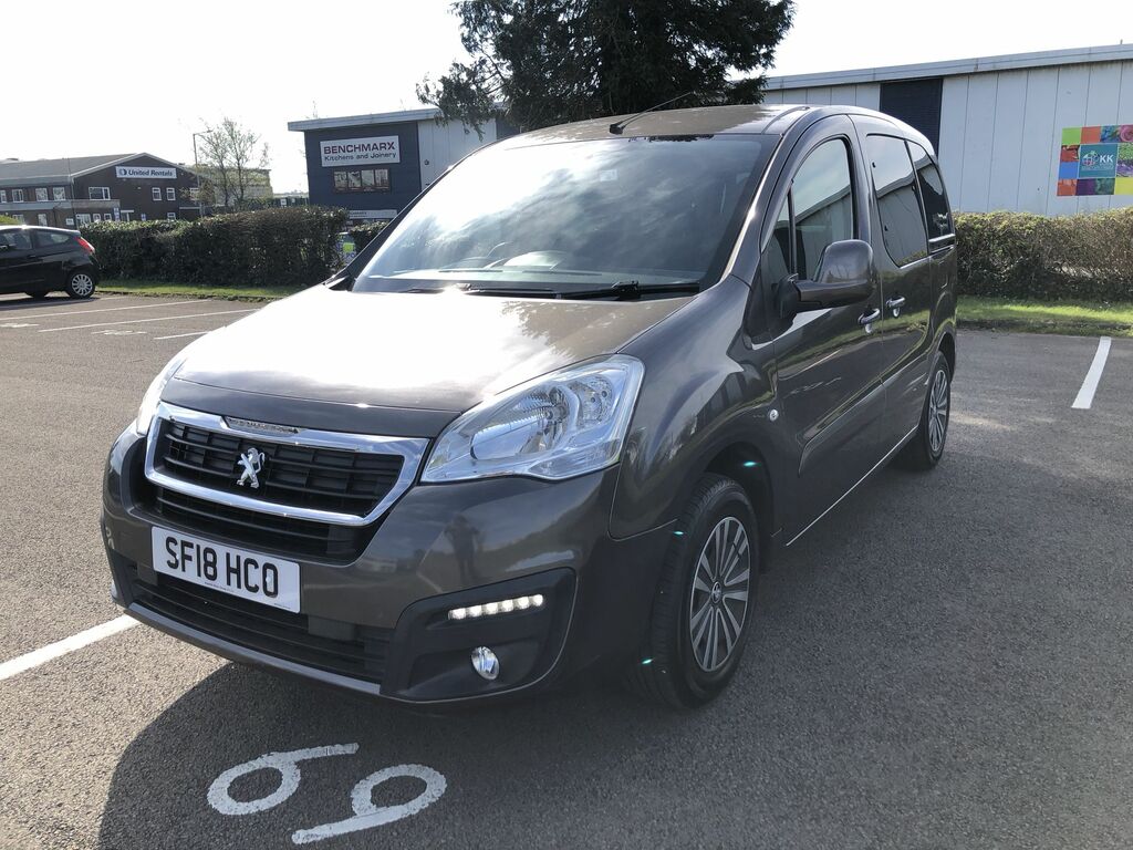 Peugeot Partner Tepee Tepee Active Grey #3