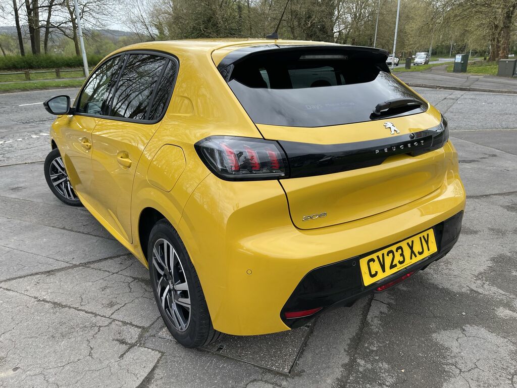 Peugeot 208 Puretech Allure Premium Plus Ss CV23XJY Yellow #6