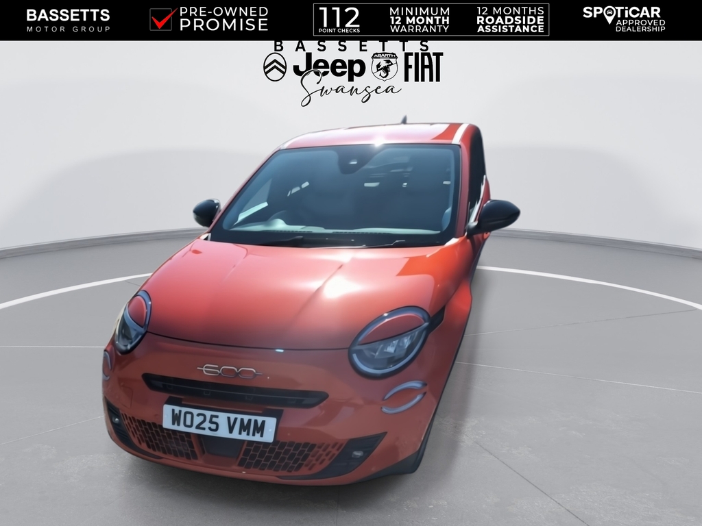 Fiat 600e La Prima Orange #4