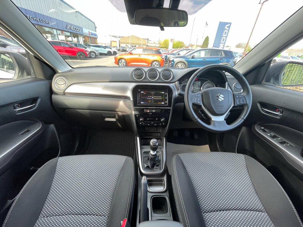 Suzuki Vitara 1.4 Boosterjet Mhev Sz-t Euro 6 Ss NV24EHY White #5
