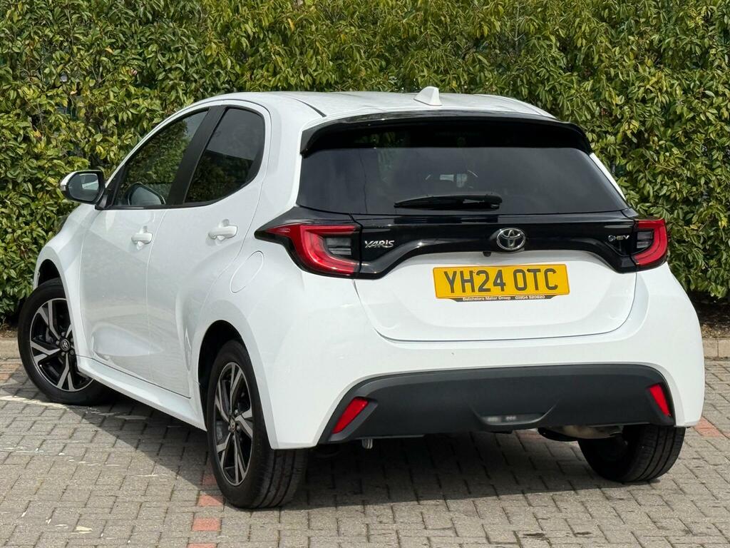 Toyota Yaris 1.5 Vvt-h Design E-cvt Euro 6 Ss YH24OTC #2