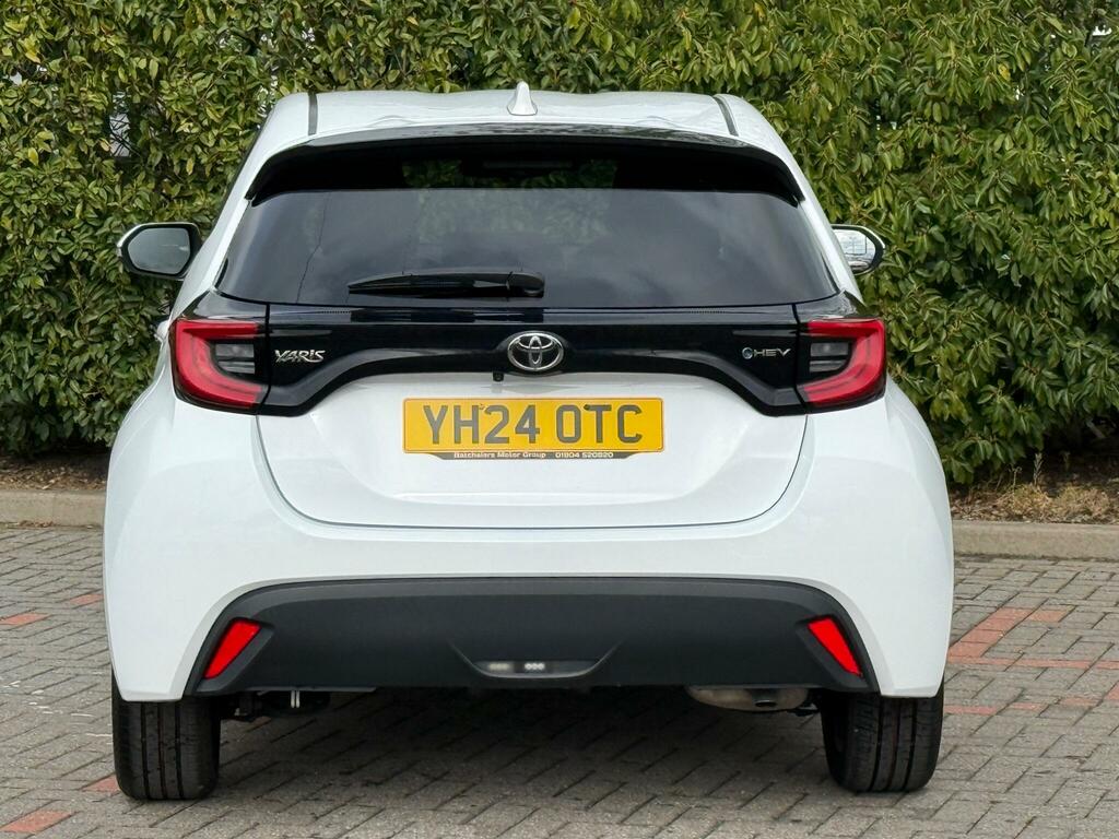 Toyota Yaris 1.5 Vvt-h Design E-cvt Euro 6 Ss YH24OTC #6