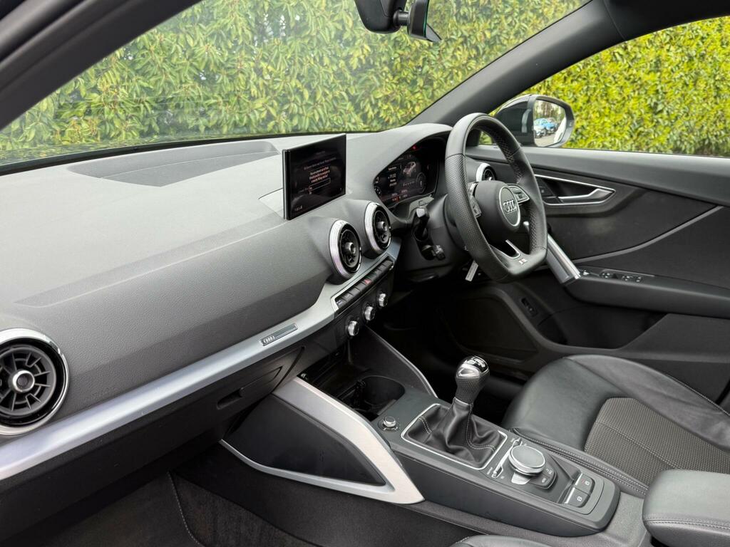 Audi Q2 1.0 Tfsi 30 Black Edition Euro 6 Ss NV23JHL #4