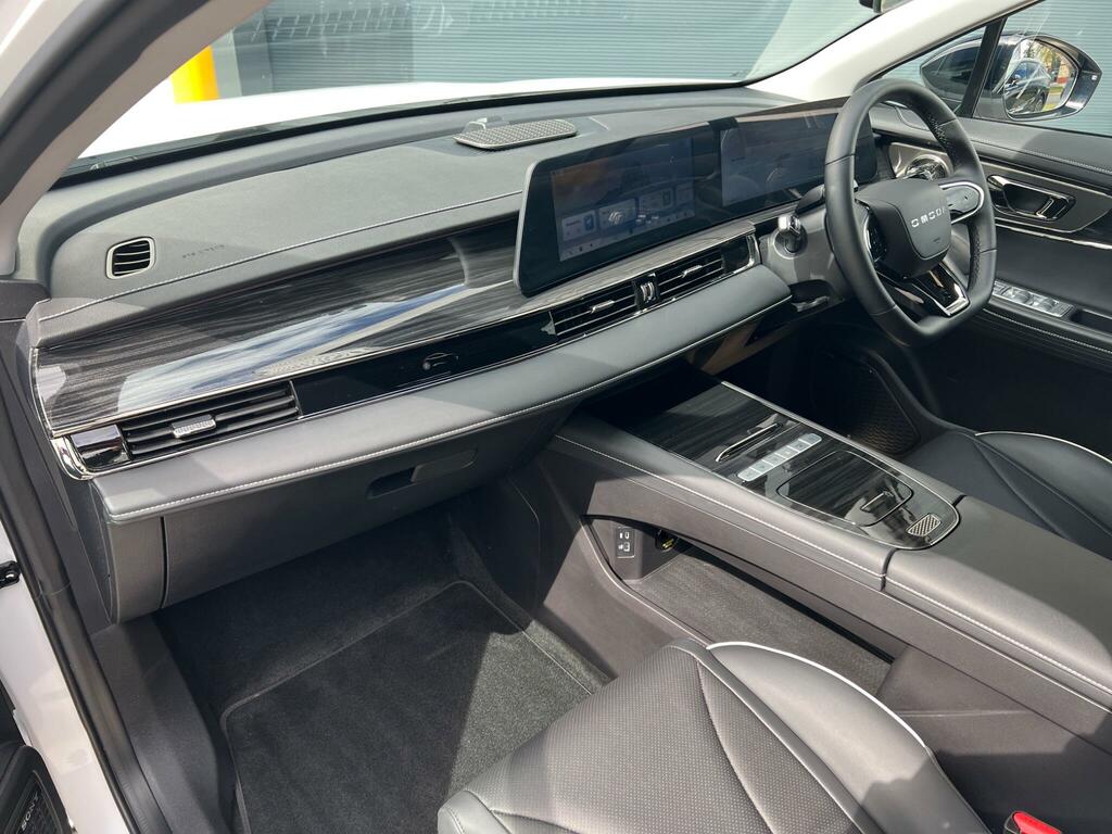 Omoda E5 61.05Kwh Noble YF25LLJ  #4