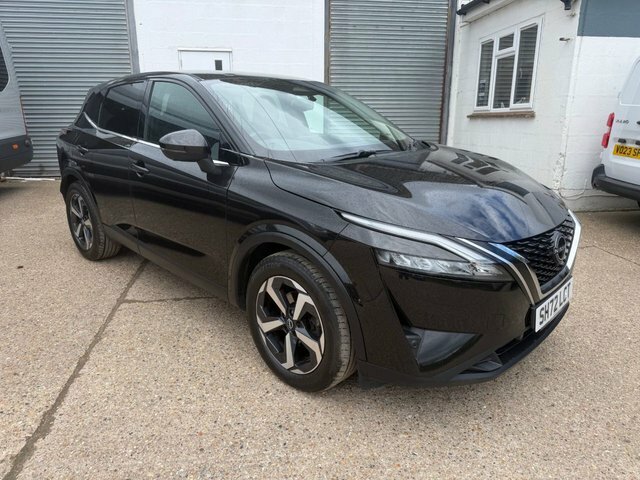 Nissan Qashqai Dig-t Mhev N-connecta Hybrid Black