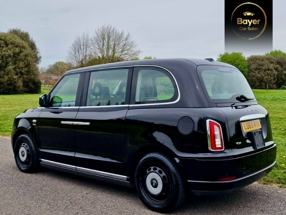 LEVC TX Vista Taxi Black #28