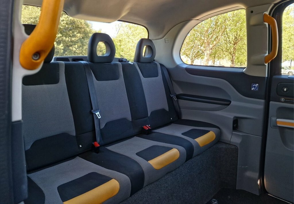 LEVC TX Vista Taxi Black #31
