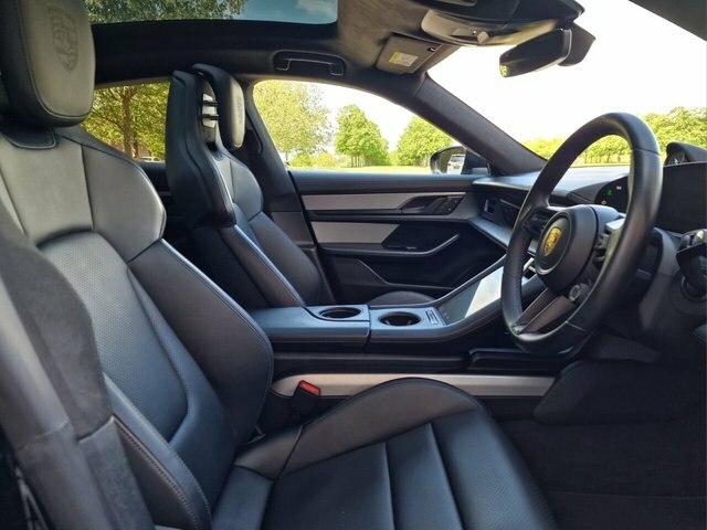 Porsche Taycan Plus 93.4Kwh Gts Saloon GN72WTJ Black #6