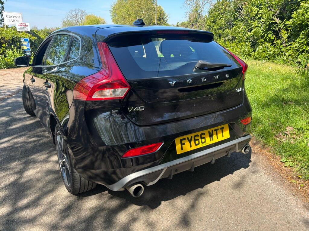 Volvo V40 2.0 T2 R-design Euro 6 Ss 201666 FY66WTT Black #5