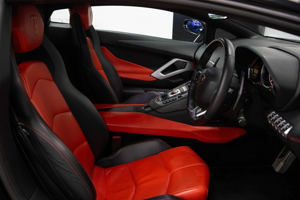 Lamborghini Aventador Lp 700-4 #29