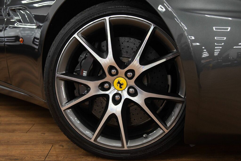 Ferrari California California 22 S-a Black #5