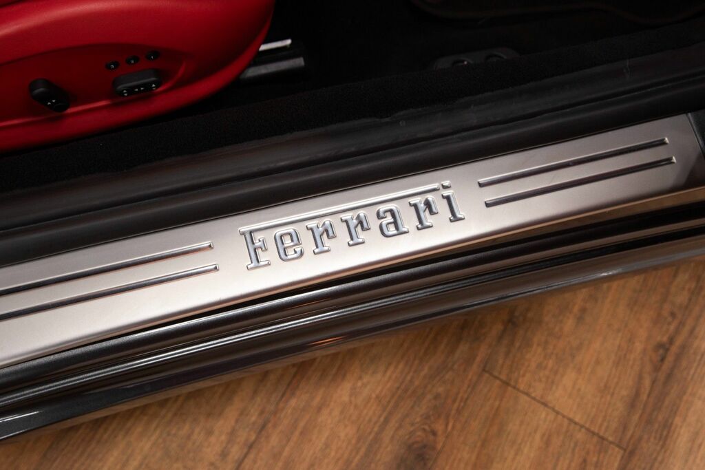 Ferrari California California 22 S-a Black #32