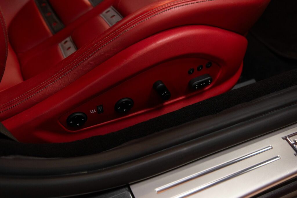 Ferrari California California 22 S-a Black #33